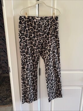Sezane Ciara Trousers Leopard-Print Knit Trousers in Black and Beige 10